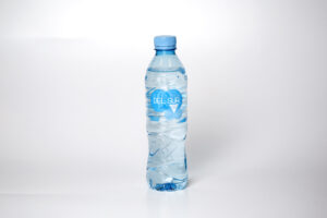 Etiquetas para botellas de agua y gaseosas